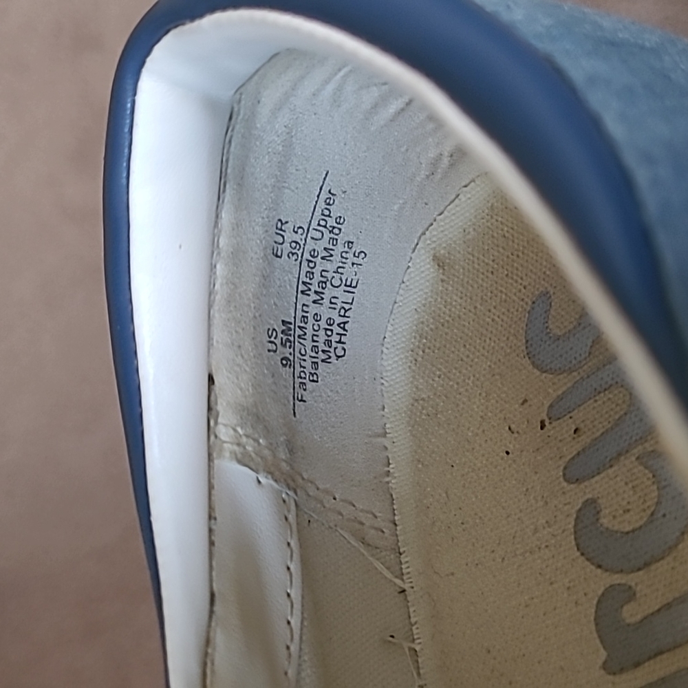 Sam Edleman Circus Queen Bee Slip Ons - Picture 6 of 8